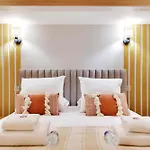 Modern Flat - 2 Bedrooms 7 People - Montmartre